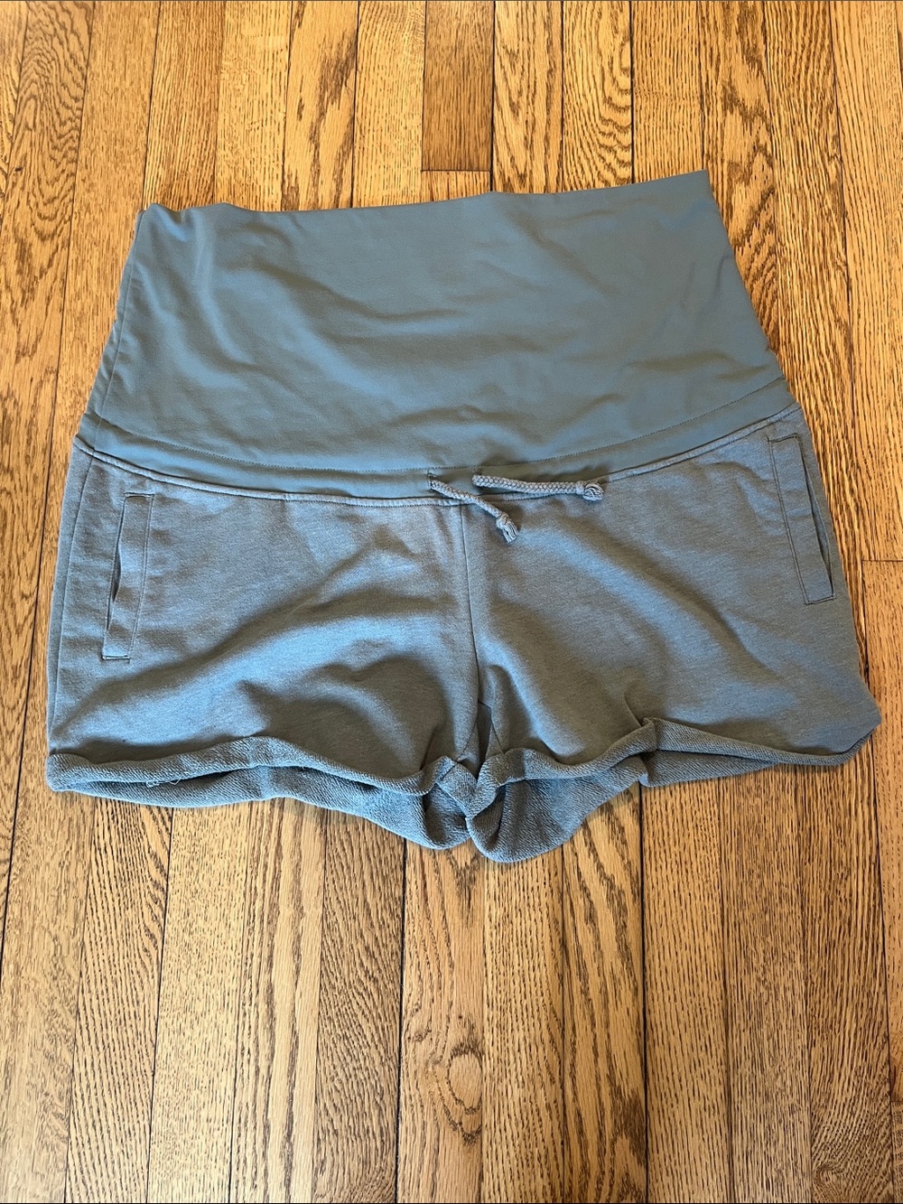 Threads 4 Thought High-Waist Maternity lounge Shorts - olive green